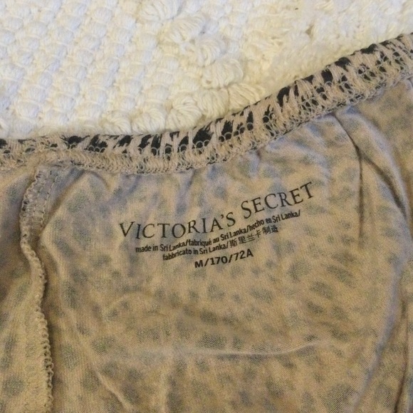 💗HP!💗 Victoria’s Secret Pajama Set - Picture 11 of 15